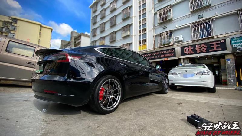 特斯拉Model 3 換全新RAYS G025 19寸完工