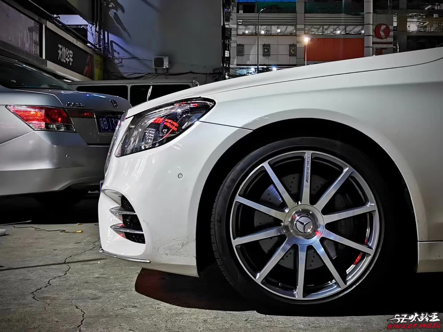 奔馳S 升級S63 AMG 原廠鍛造20寸完工