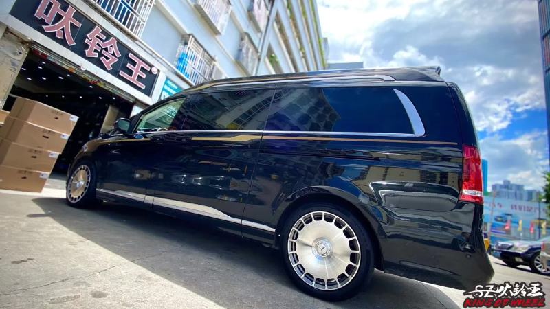奔馳V260 升級(jí)高端私人定制鍛造19寸