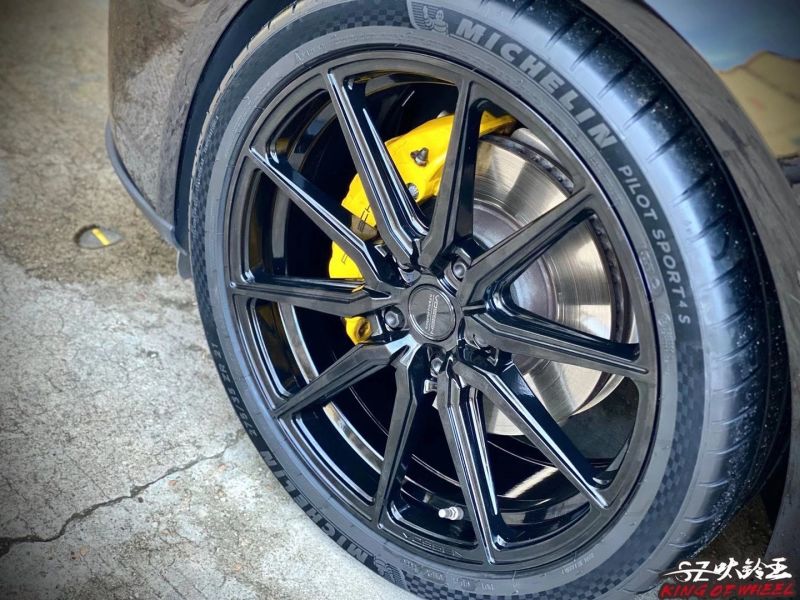 美國 Vossen HF-3 高亮黑 帕拉梅拉 971首裝