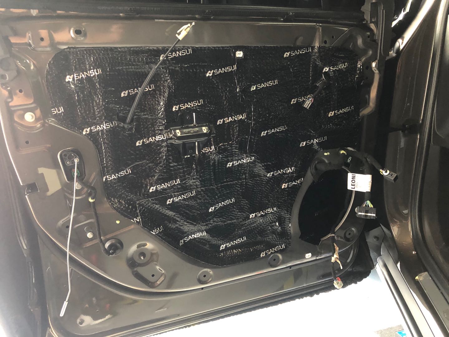 汕頭星悅汽車音響凱迪拉克XT6升級(jí)隔音音響改裝FOCAL法國勁浪器材音響匠心打造車主想要的好聲音暢享好音樂