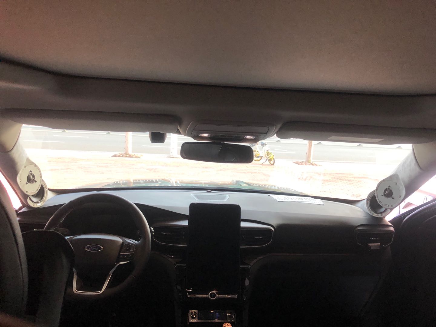 汕頭星悅汽車音響福特探險(xiǎn)者全車隔音改裝丹拿伊索塔三分頻ODR主機(jī)歐迪臣功放日本畢偉震撼發(fā)聲擋不住的勁爆