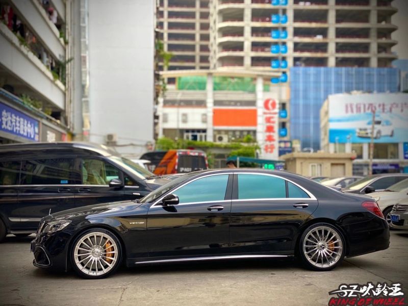 奔馳S63 ，換高端私人定制鍛造21寸搭配米其林PS4S