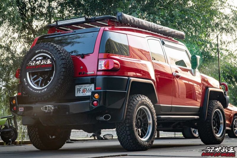 FJ 換RAYS 18寸 JAOS 備胎架完工