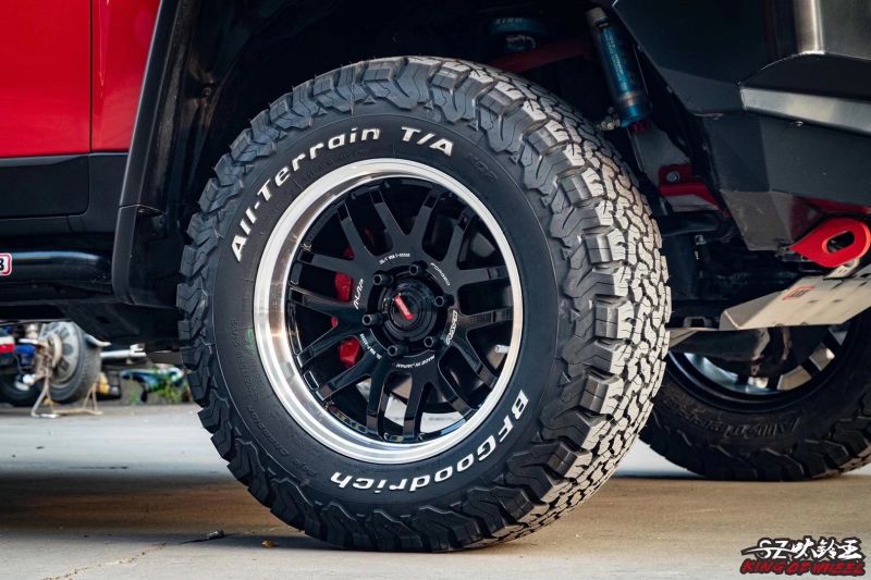 FJ 換RAYS 18寸 JAOS 備胎架完工
