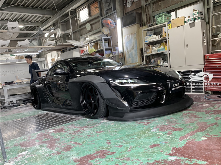 豐田SUPRA牛魔王改裝LB寬體小包圍 LB Performance大尾翼 前后唇