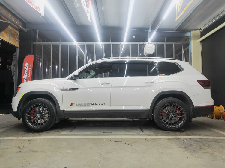 成都大眾途昴剎車(chē)改裝AP85系列前六后四剎車(chē)套件