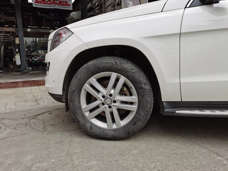 成都奔馳GL400剎車性能升級改裝DIXCEL剎車盤剎車片