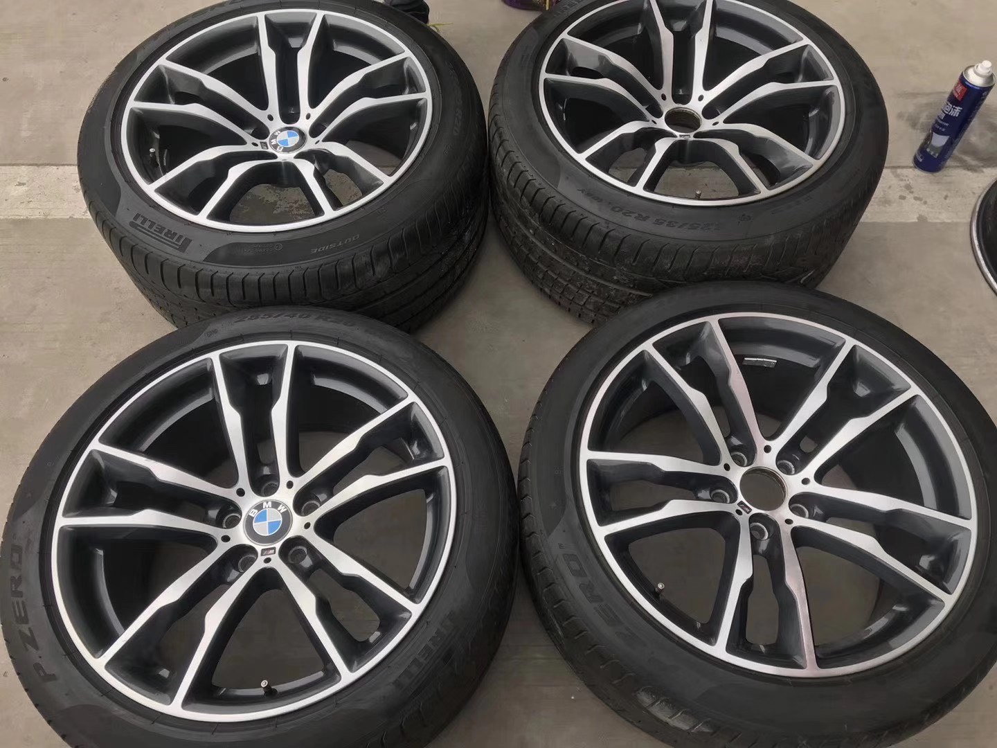 純正品寶馬X5M 20寸前后配，編號611M