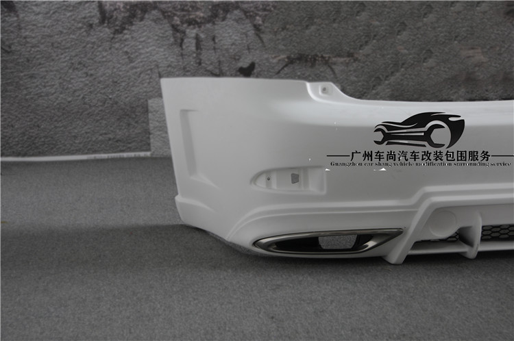 老款雷克薩斯is改裝后杠 is250 300C大包圍Aimgain后杠排氣尾嘴翼