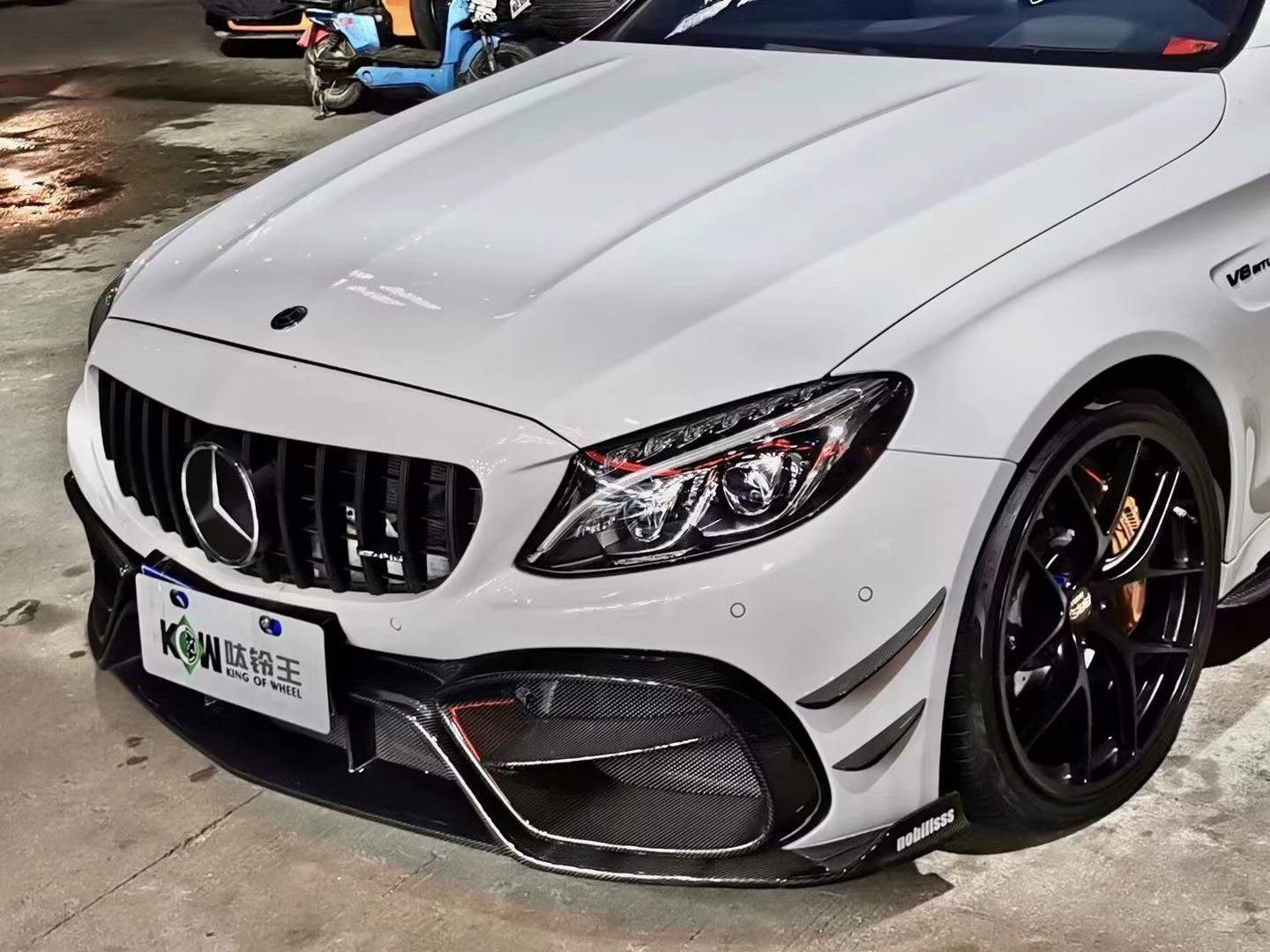 奔馳C63S coupe 換日本鈴?fù)魾BS RID 啞黑色 20寸