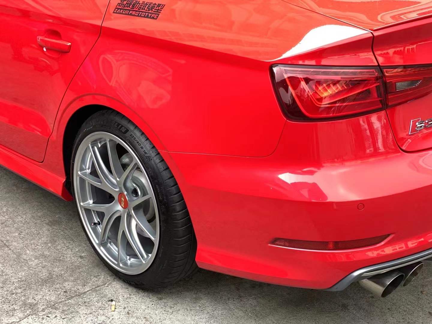 奧迪S3 換日本BBS RIA 18寸完工