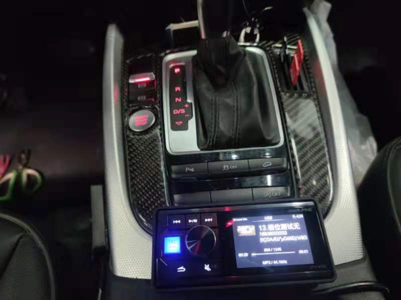 汽车音响系统播放主机改装奥迪Q5升级阿尔派UTX-M08主机汕头星悦汽车音响