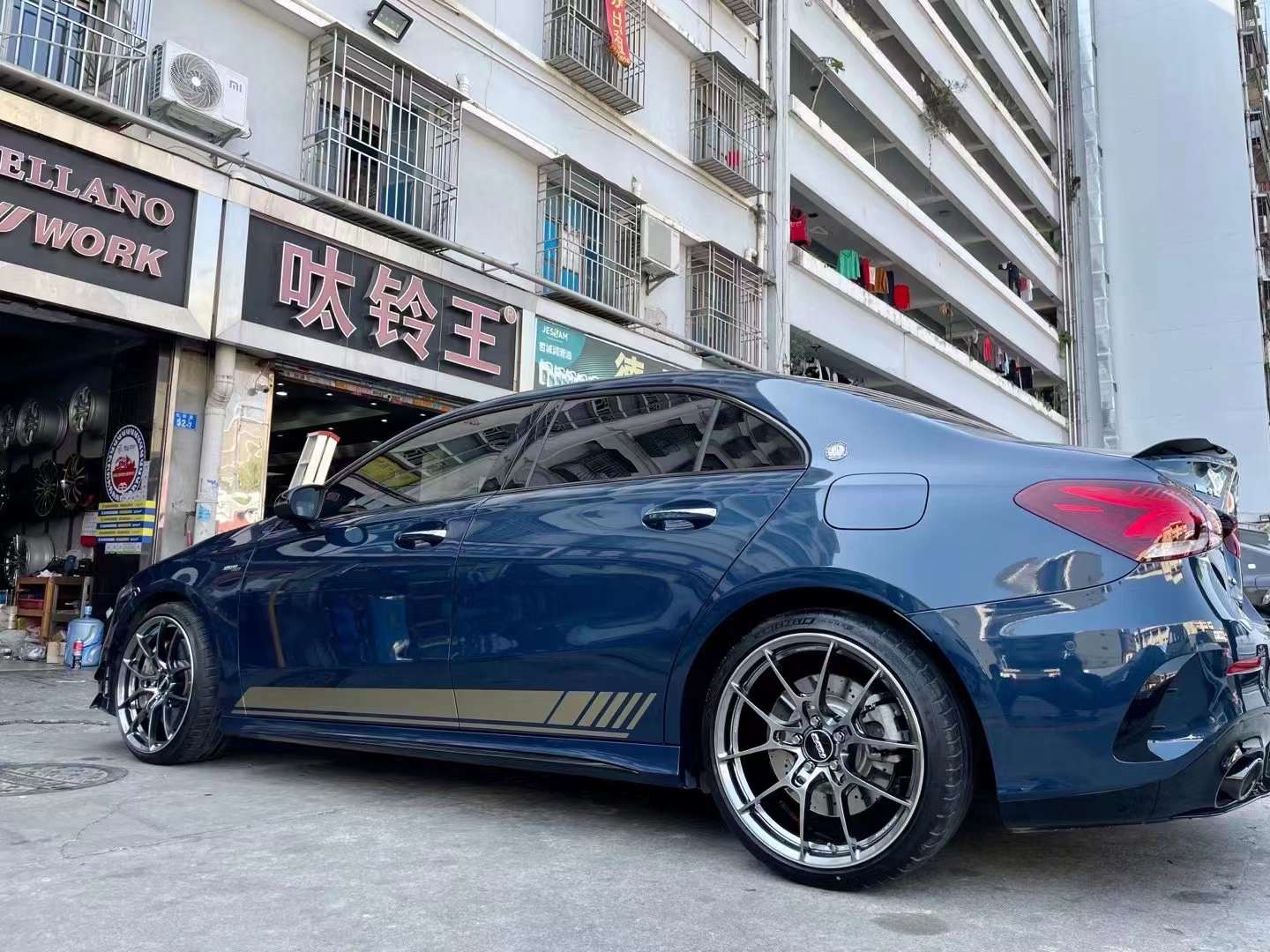 奔馳A35 for 全新RAYS G025 19寸完工