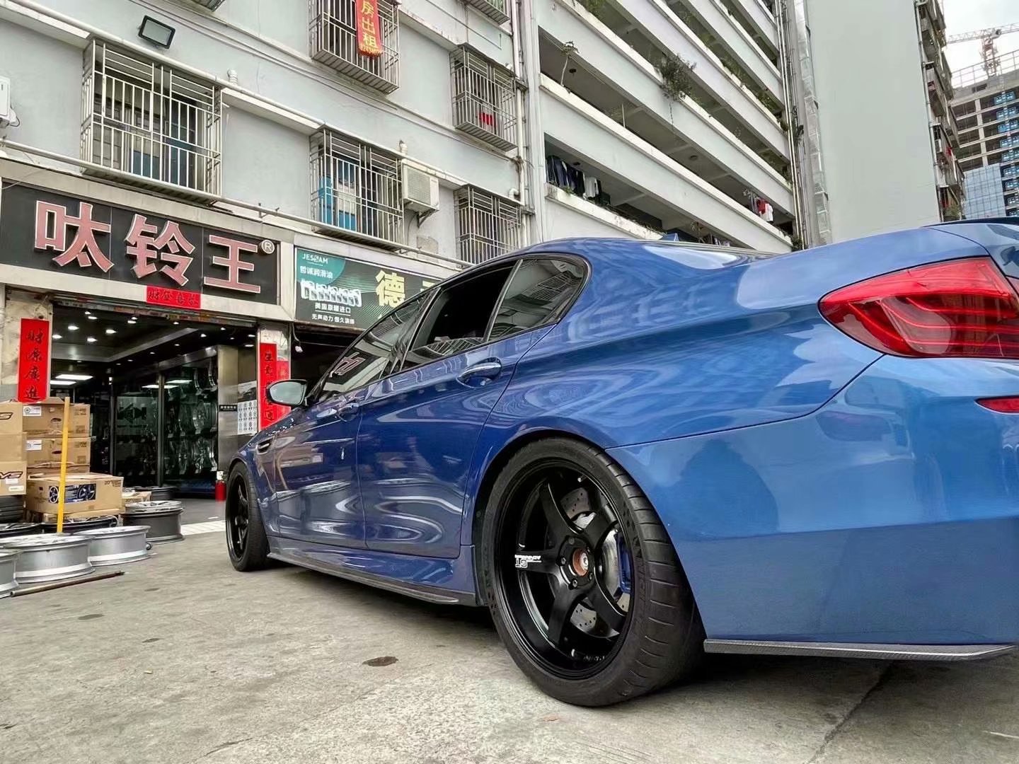 寶馬M5 換全新 橫濱 ADVAN GT 20寸完工！