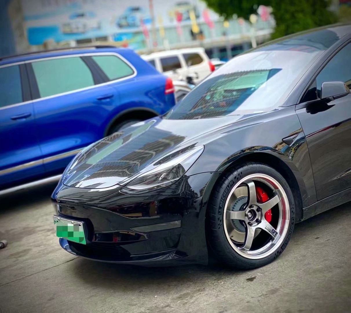 特斯拉model 3換全新橫濱ADVAN GT