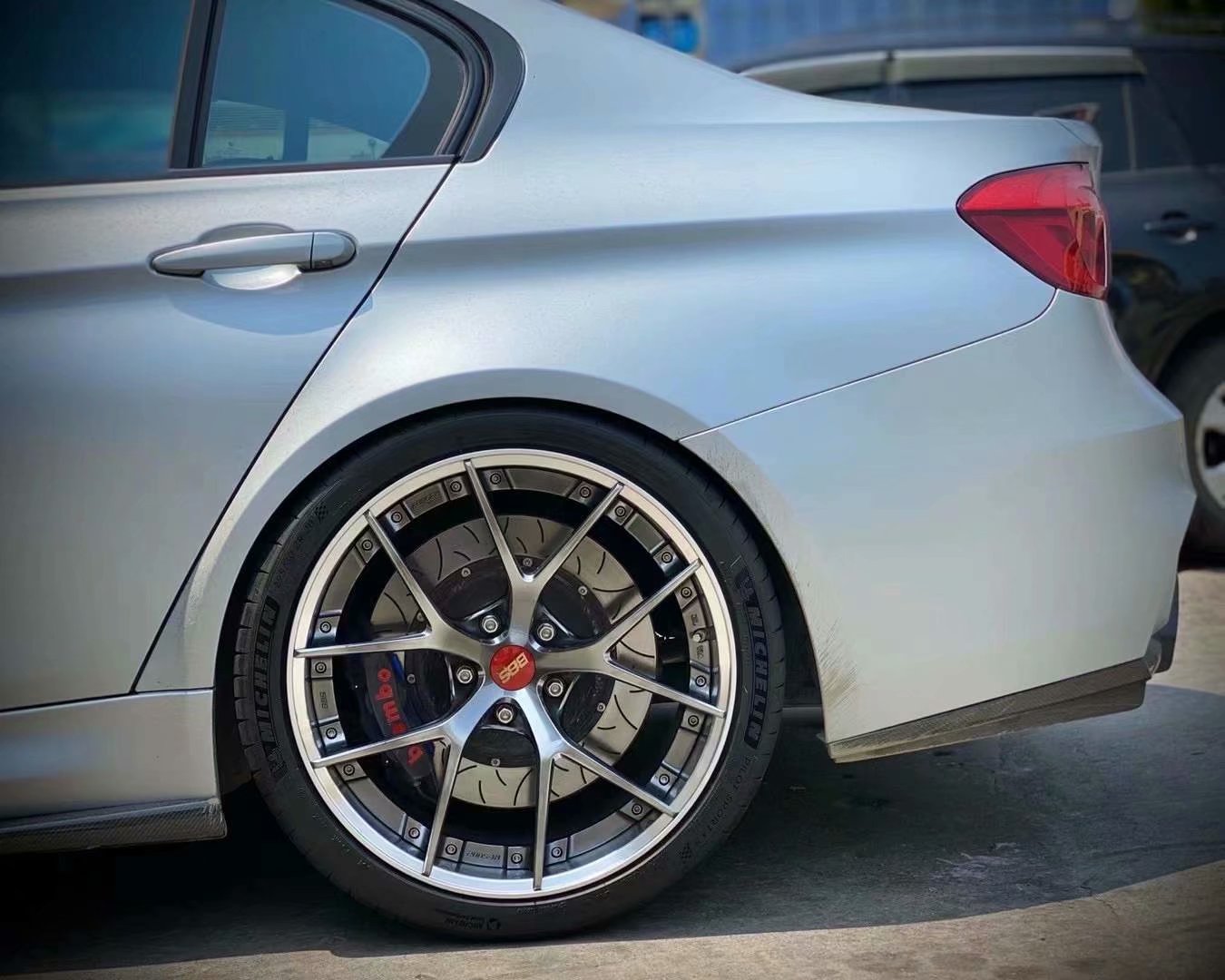 寶馬M3 換日本BBS RI-S 20寸