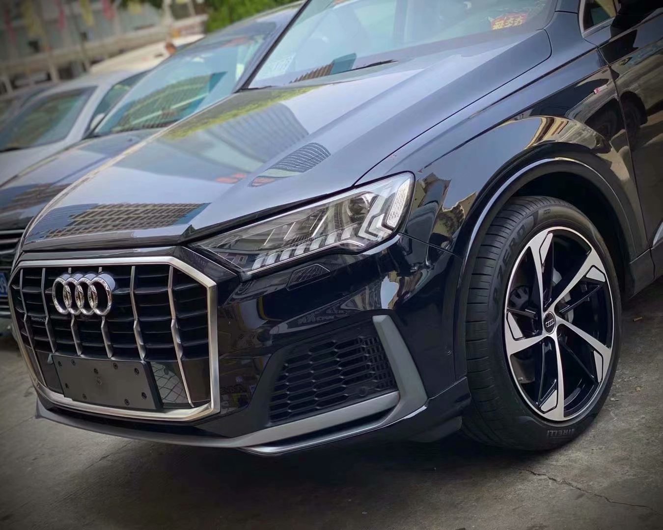 提新車，奧迪 Q7 ，換定制鍛造潮鞋21寸完工