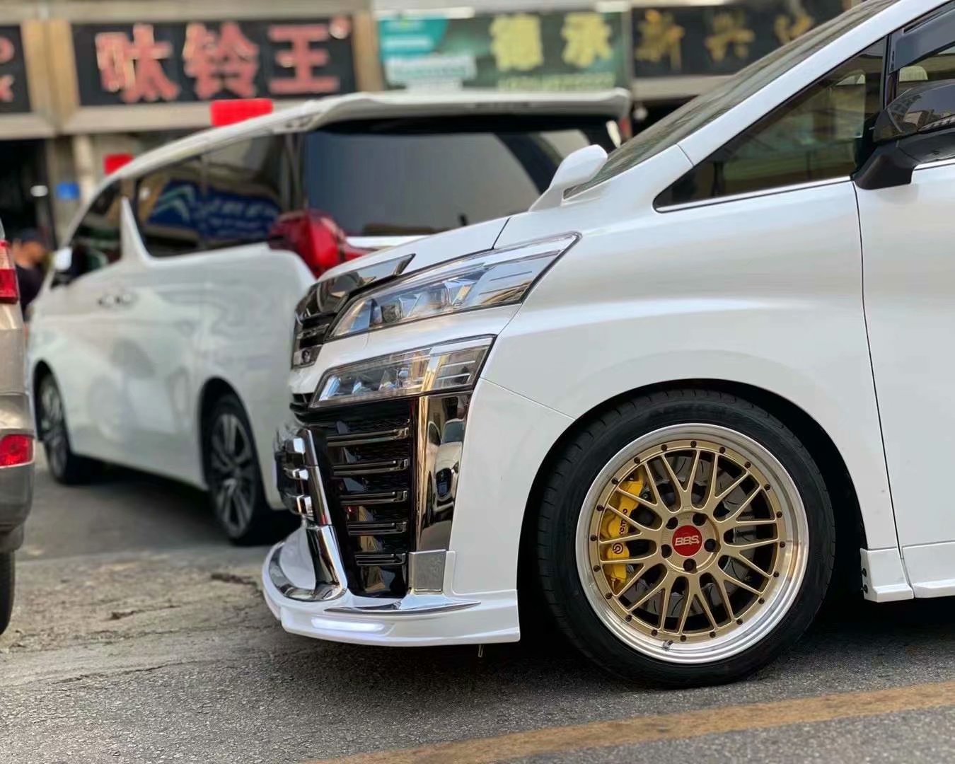 威爾法 for  BBS LM 20寸 完工