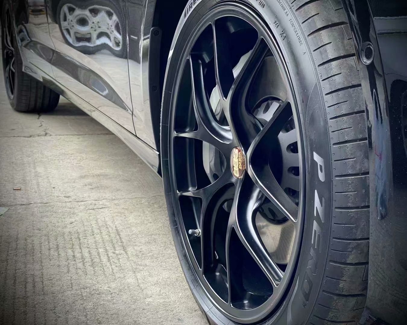 奧迪A6提新車，換日本 BBS RID 20寸完工