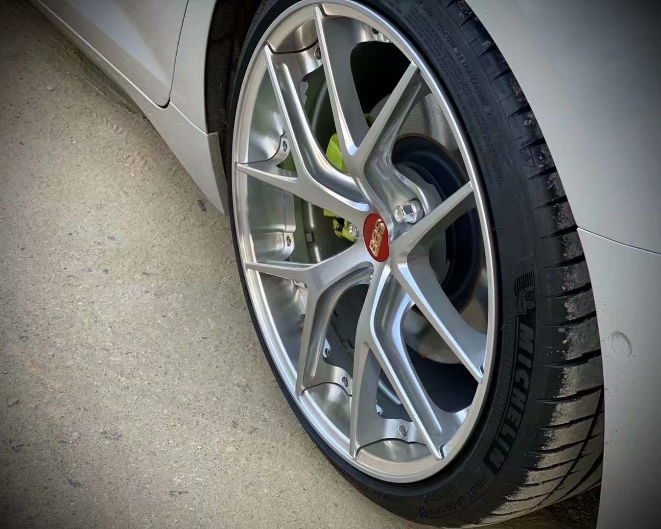 奧迪A6 for  全新 BBS RI-S 20寸