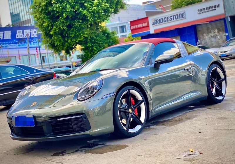 保時(shí)捷 911 targa 換定制鍛造潮鞋 前20后21寸