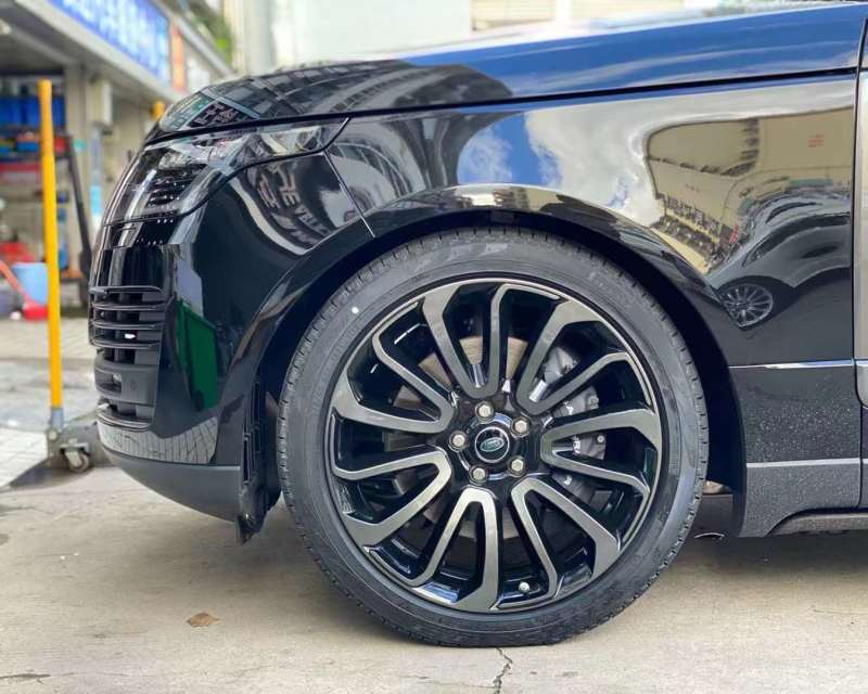 提新車 路虎，換原廠刀鋒22寸