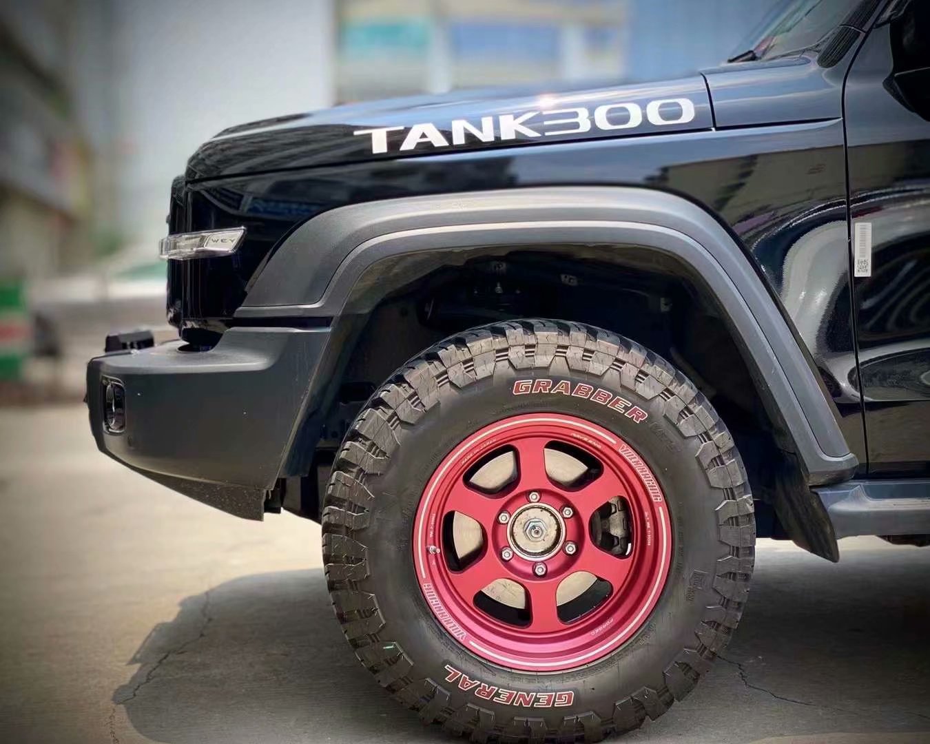 坦克300換RAYS TE37XT