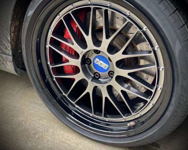 奔馳S， 換 日本 BBS LM 21寸 效果完美