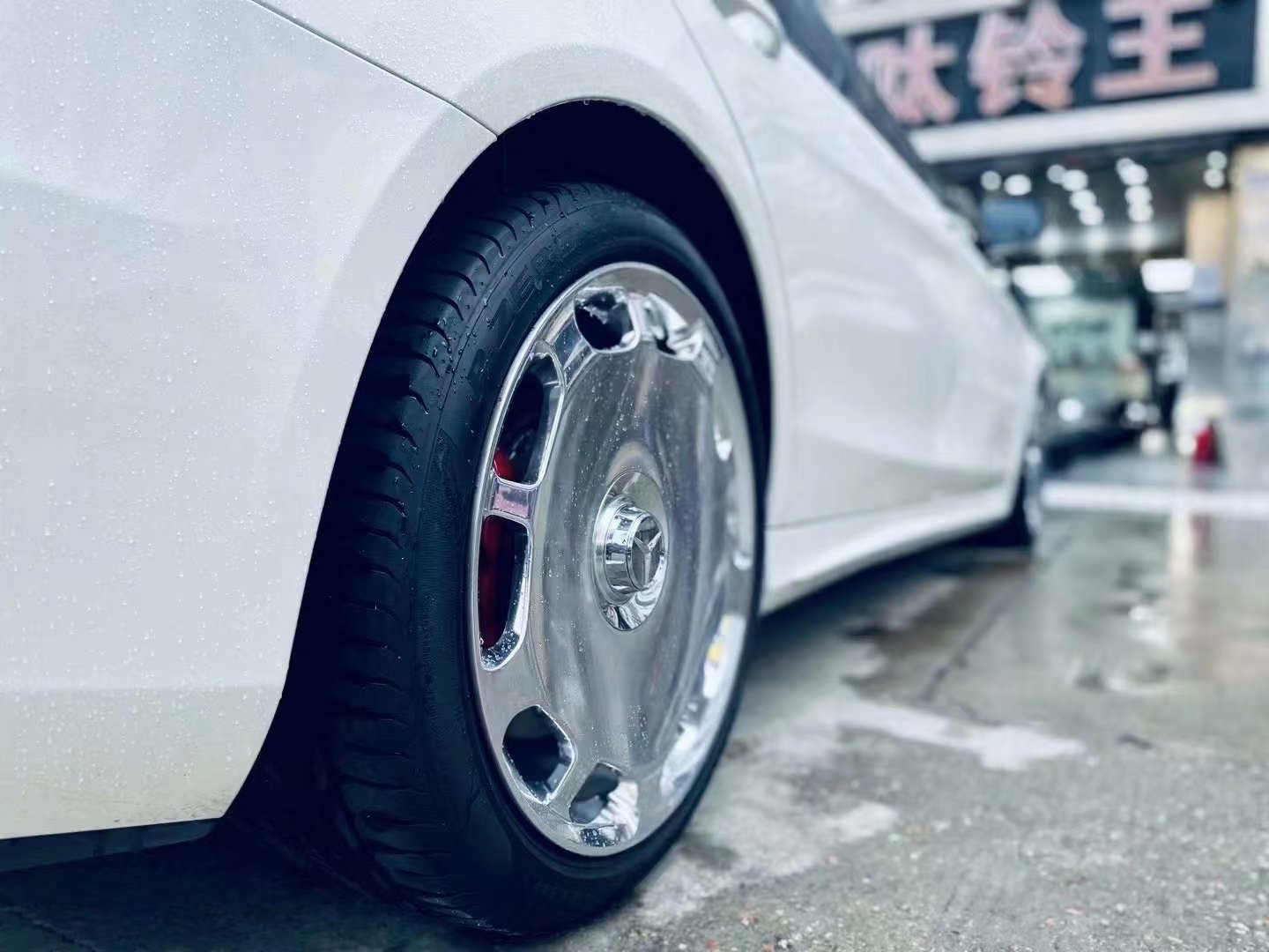 奔馳S ，換TLFW鍛造定制20寸搭配科吉動平衡 霍夫曼平衡塊 完工 大燒餅，yyds 帥氣！ ????