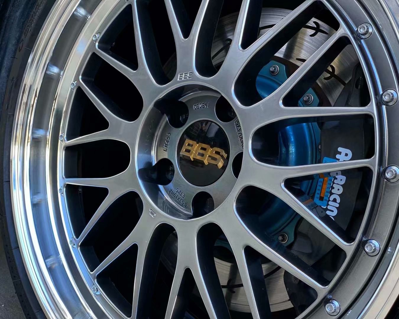 新款寶馬3系，換全新BBS LM 鉆石拋邊19寸