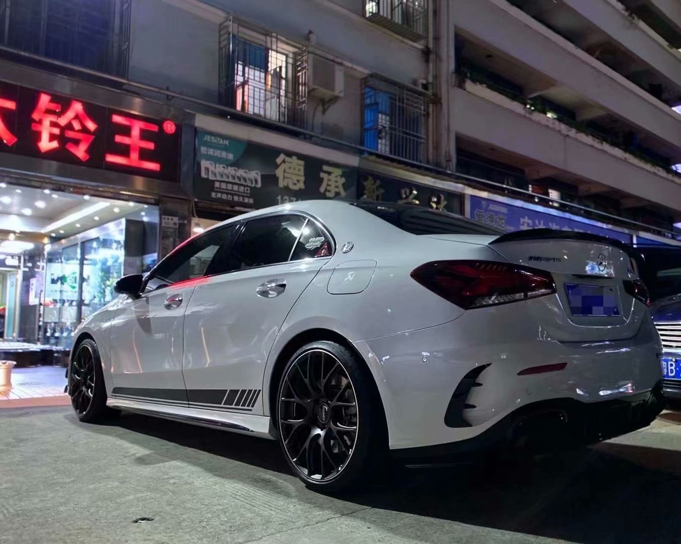 奔馳A35 換rays G16 完工