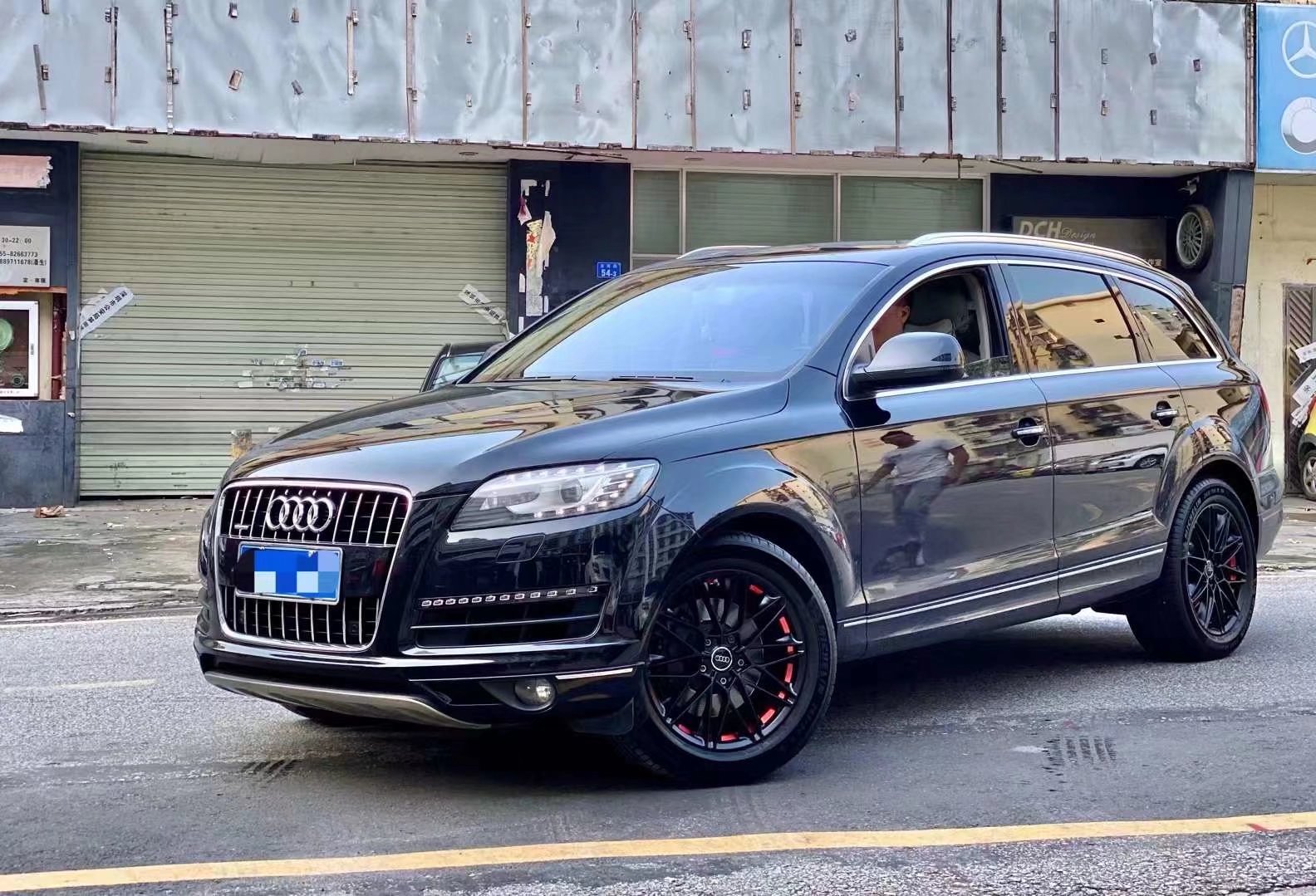 奧迪Q7 換TLFW鍛造定制19寸完工