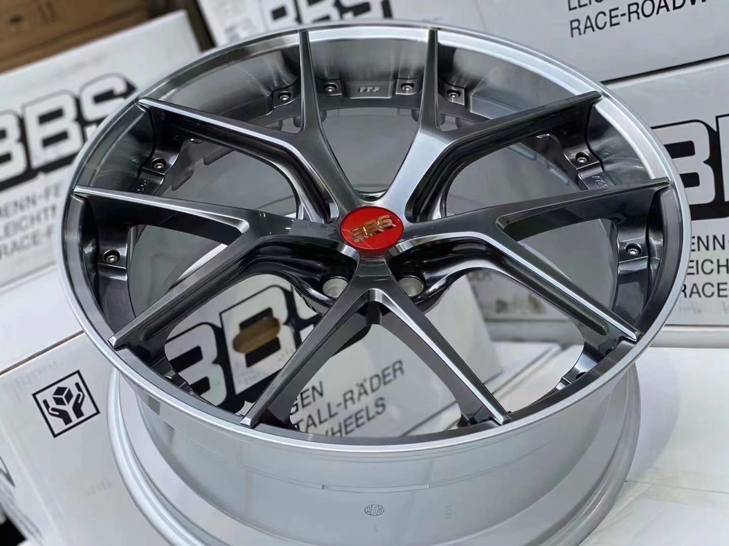 全新 日本BBS RIS雙片鍛造 #20寸9J ET34 5×112 DB顏