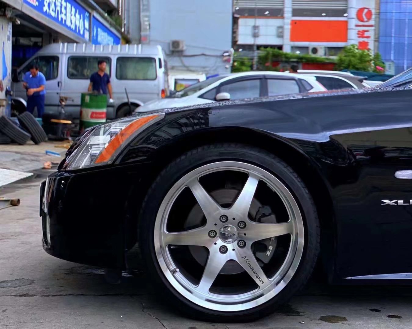 凱迪拉克XLR 換日本鍛榮社MK 20寸 完工