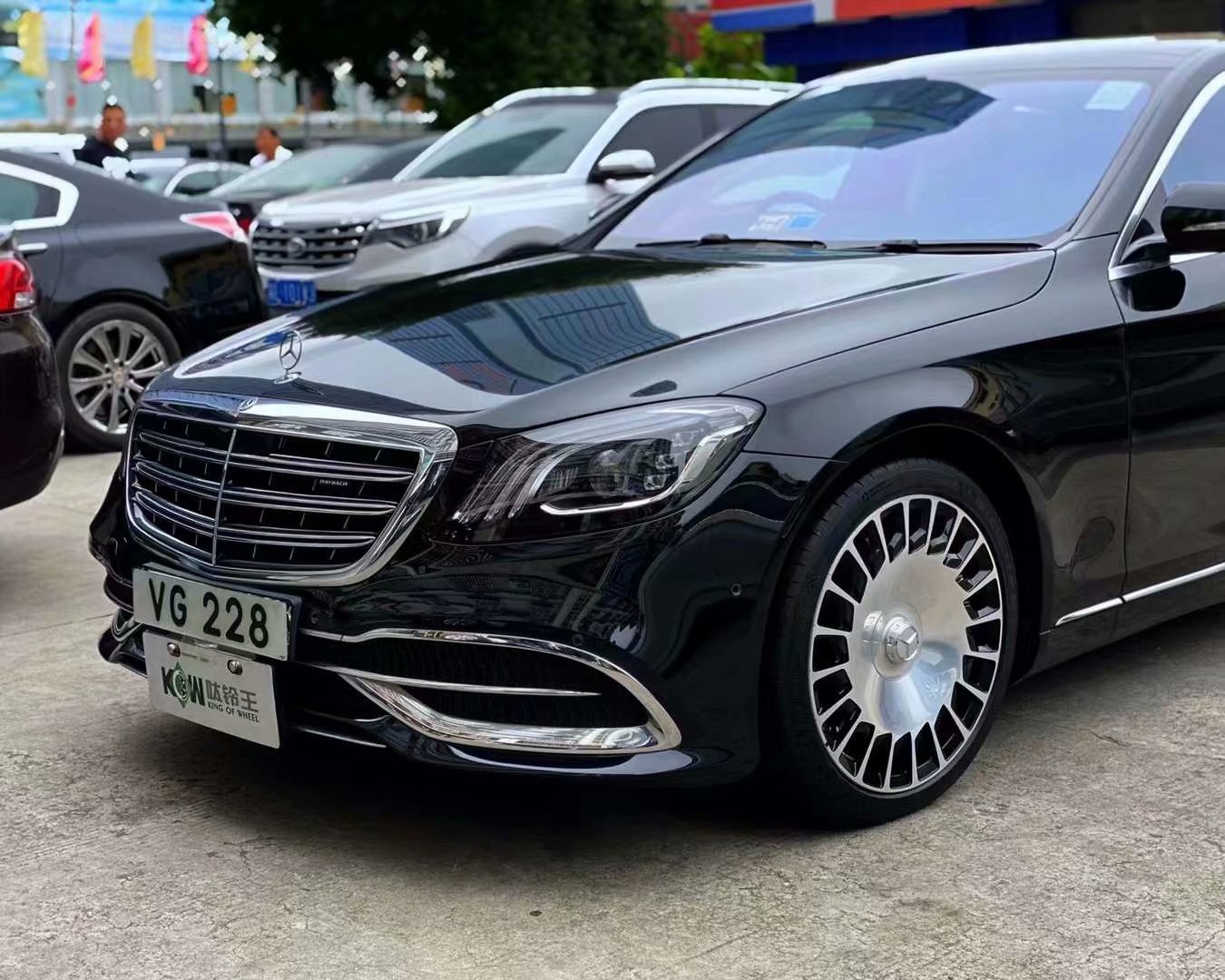 邁巴赫S450升級(jí)S560全新原廠20寸 大燒餅