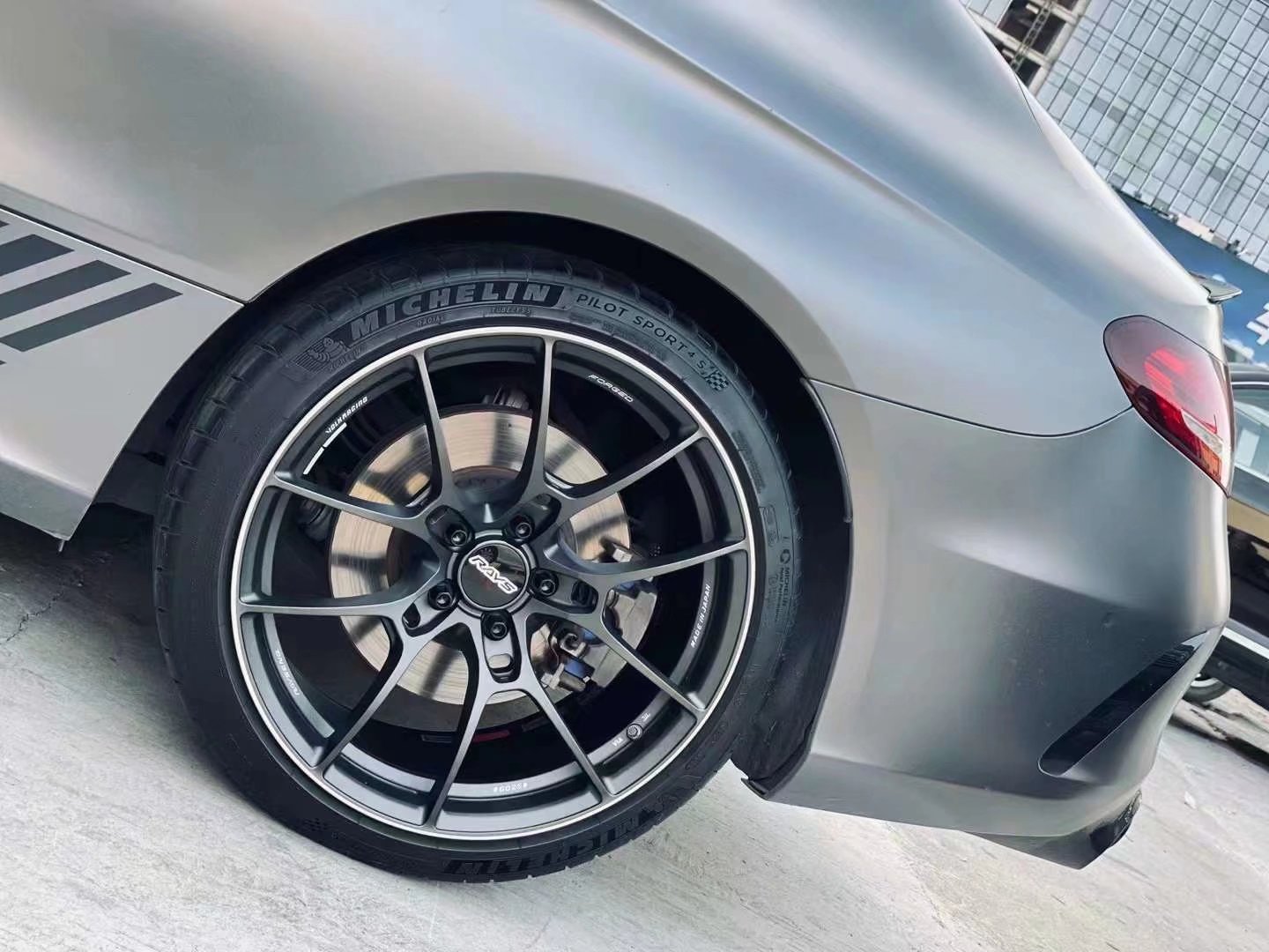 感謝佛山老友來店支持 奔馳 C43 AMG 搭配 全新RAYS G025 19寸