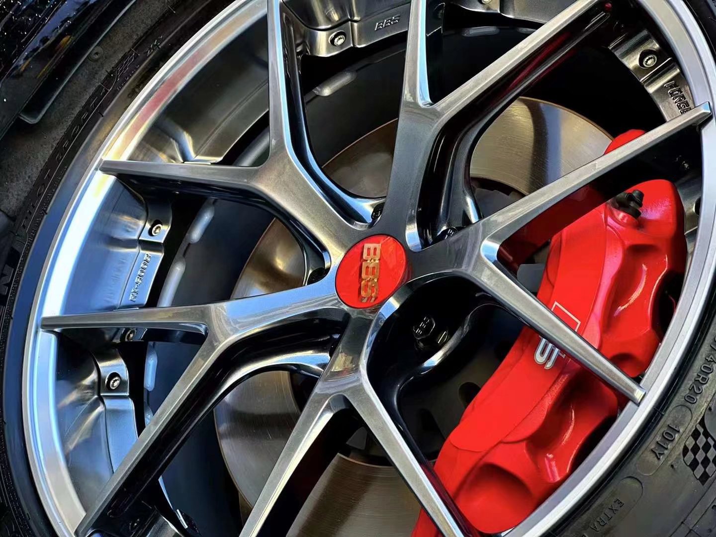 奧迪A6旅行 ，換全新日本 BBS RI-S 20寸 雙片鍛造 完工！