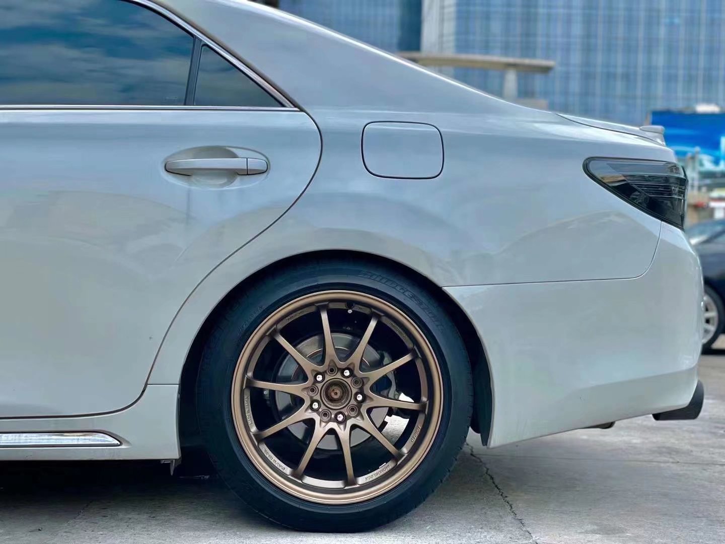 銳志 換日本RAYS CE28 18寸完工，經(jīng)典依舊