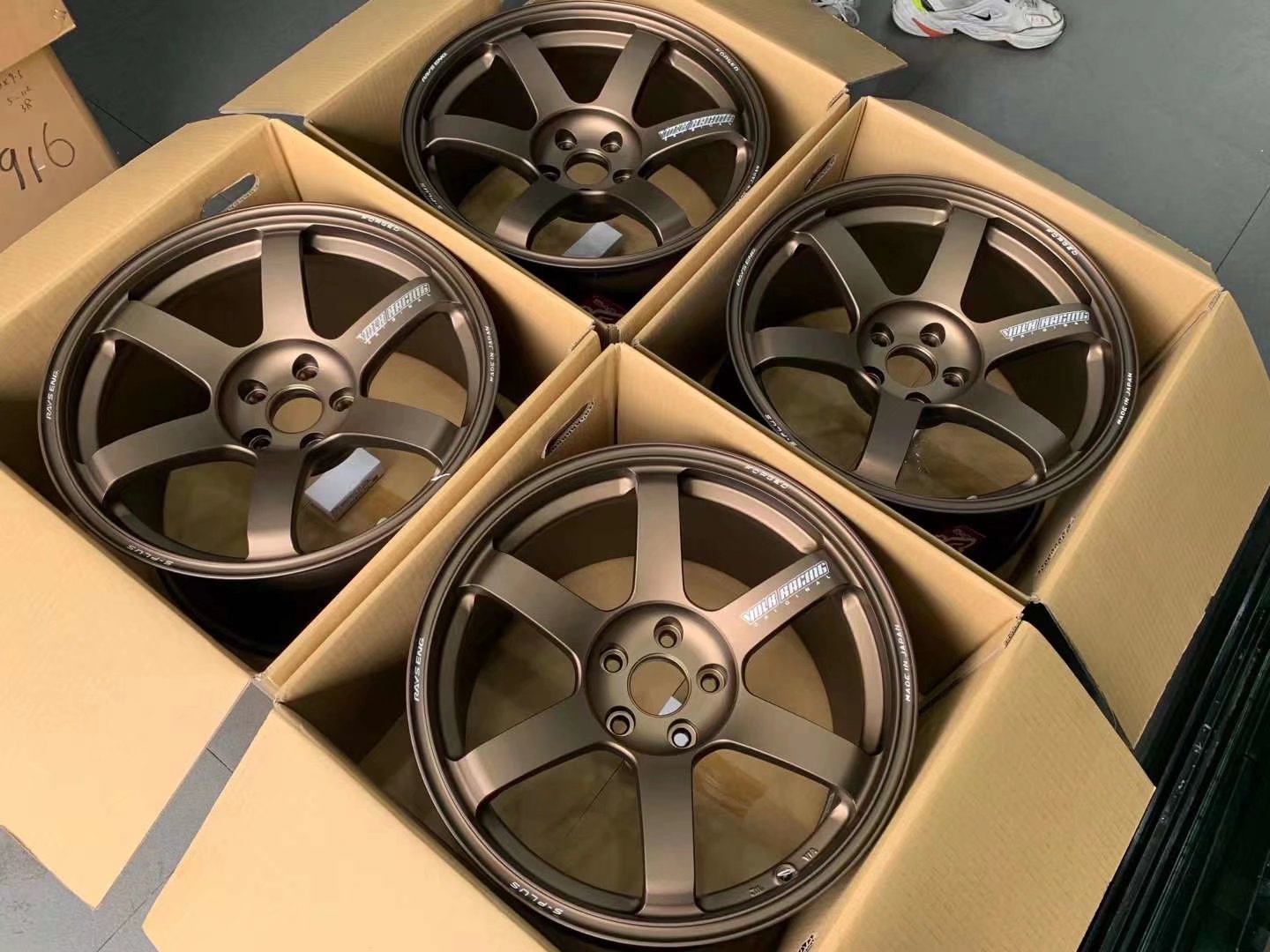 日本RAYS 新品TE37 saga s-plus單片鍛造18寸