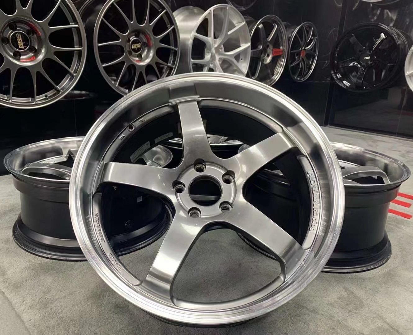 正品 日本 ADVAN GT 鍛造 拆車20寸