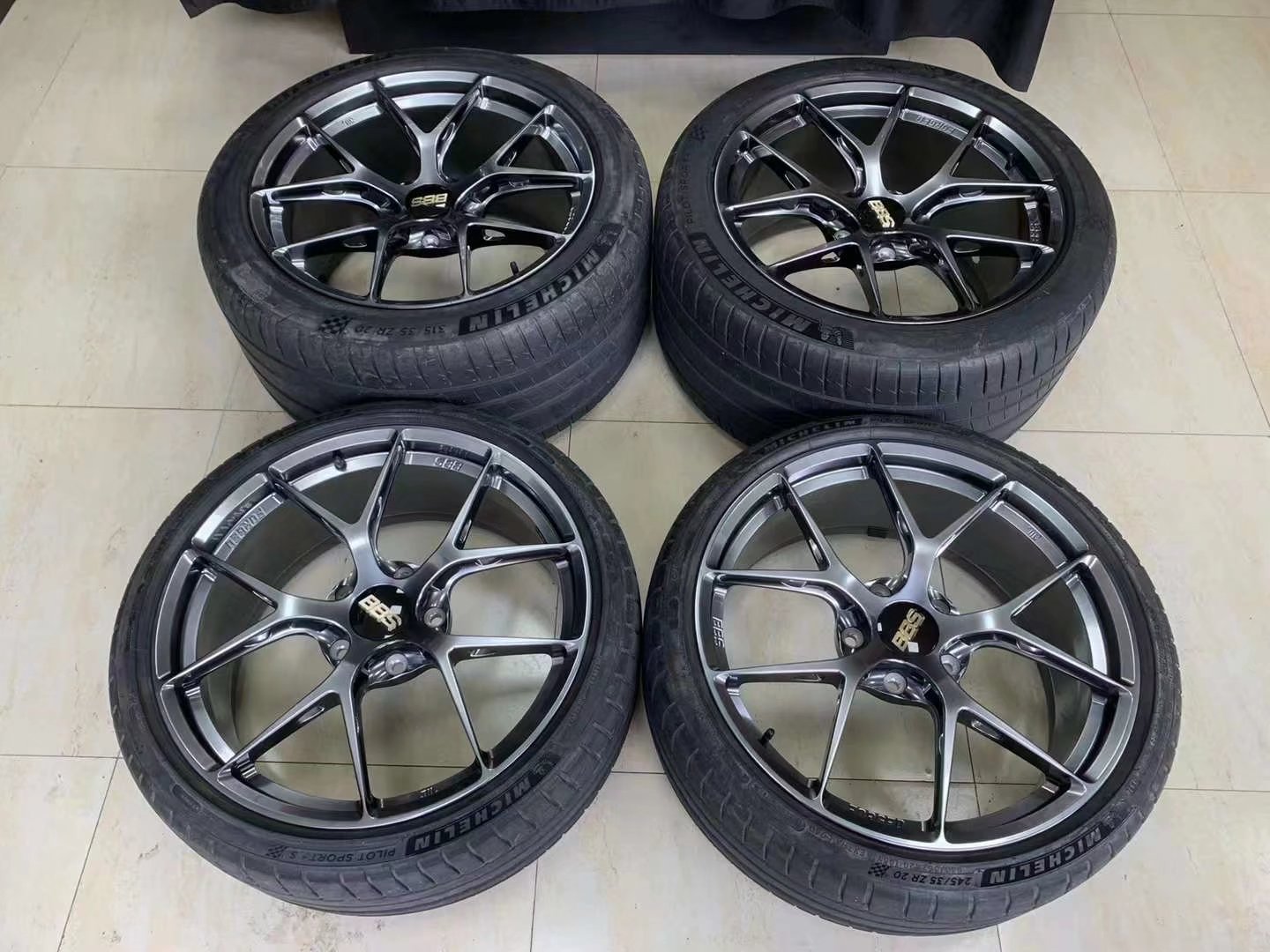 日本BBS FIR 20寸鍛造輪轂搭配米其林ps4s