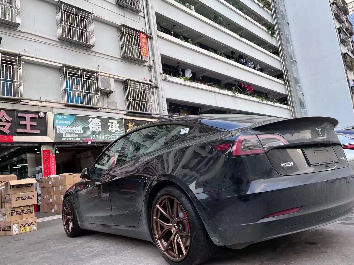 特斯拉Model 3換 TLFW鍛造定制19寸完工