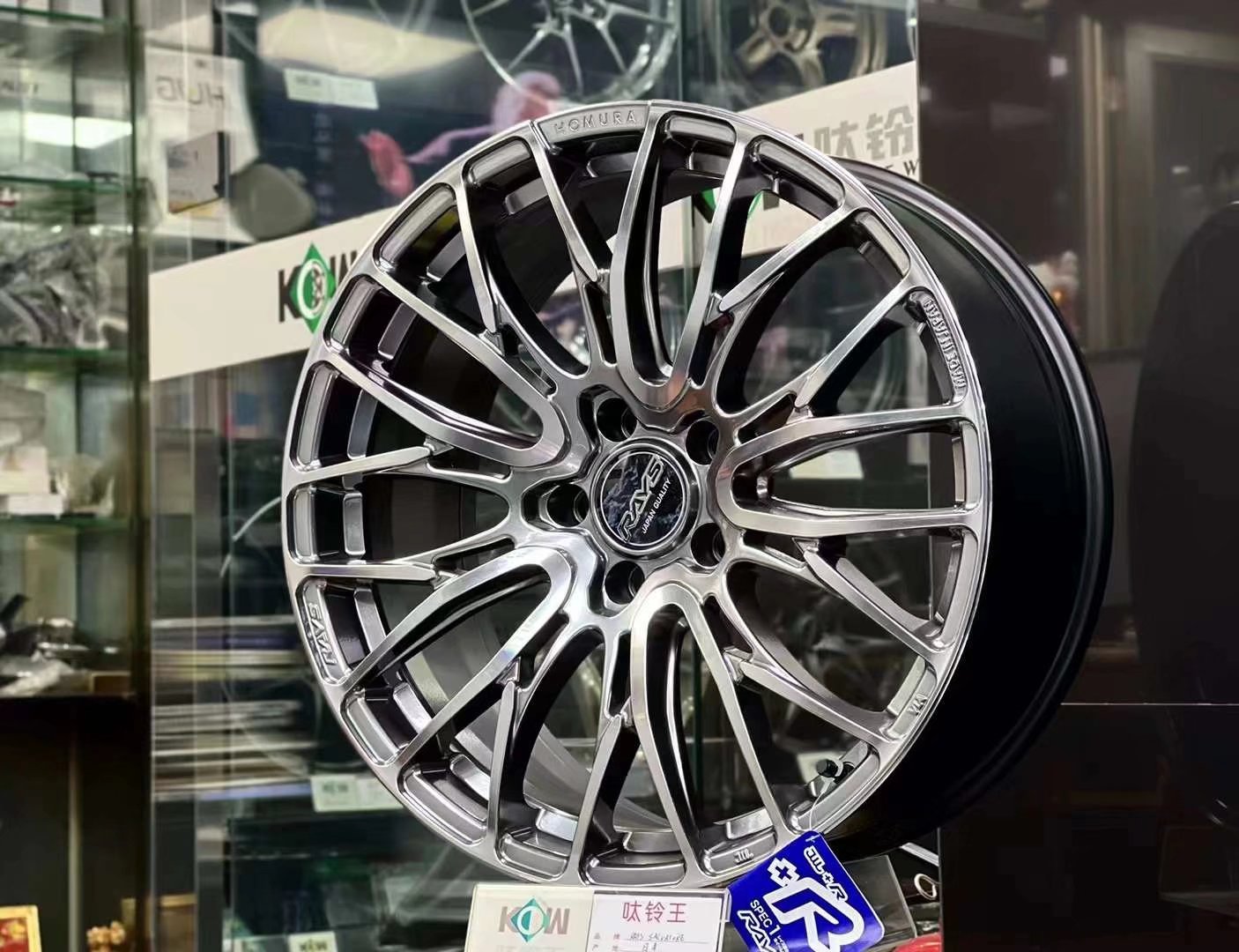 RAYS 2x10BD QAJ 最新款 ，裝車效果非常不錯(cuò)，可以繼續(xù)下單19寸8.5J ET30 5*114.3