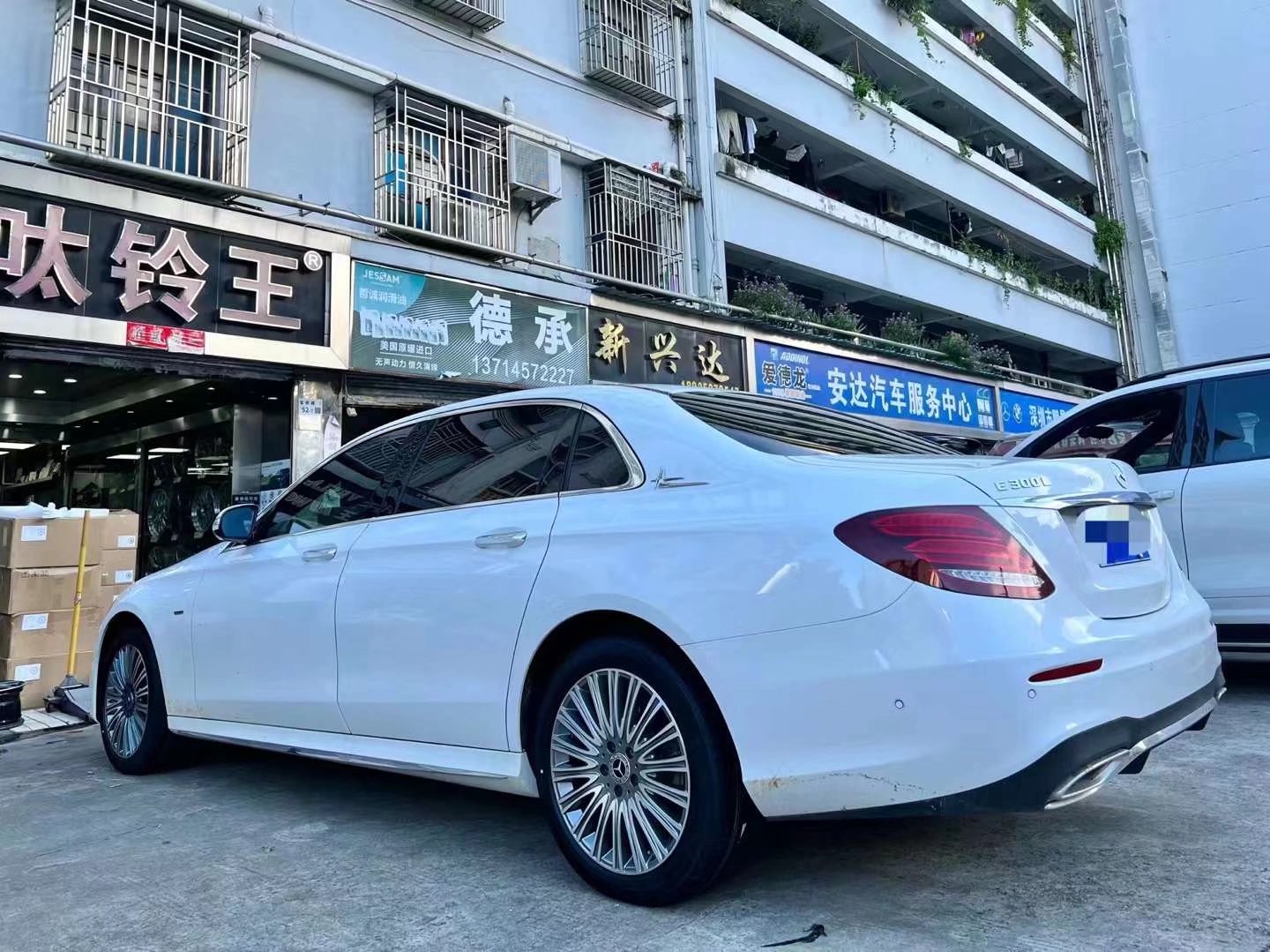 奔馳E，換原廠18寸完工搭配 米其林浩悅 4 輪胎