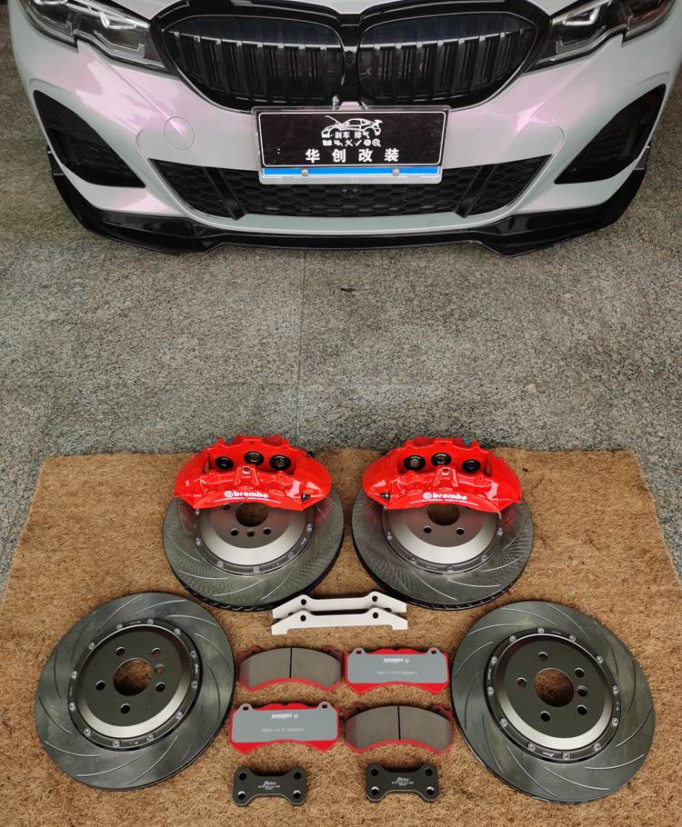 寶馬325剎車改裝升級(jí)Brembo六活塞剎車套件