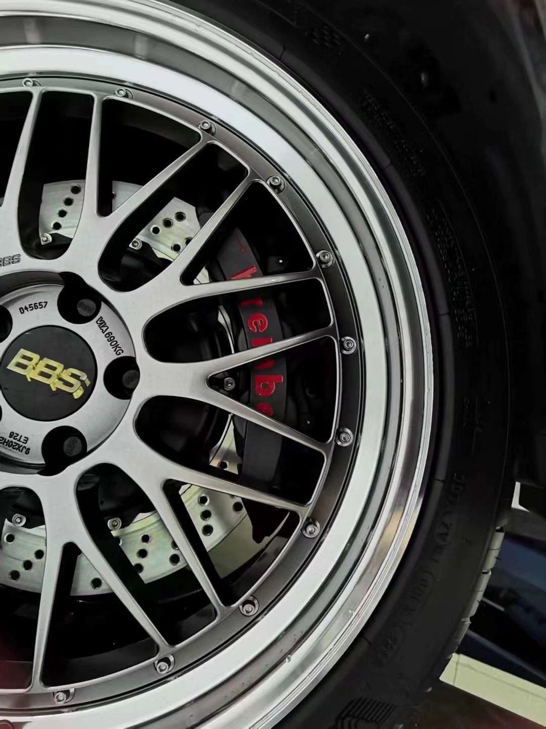 埃爾法 換全新 BBS LM  米其林 PS4BREMBO GTS前6后4剎車搞定
