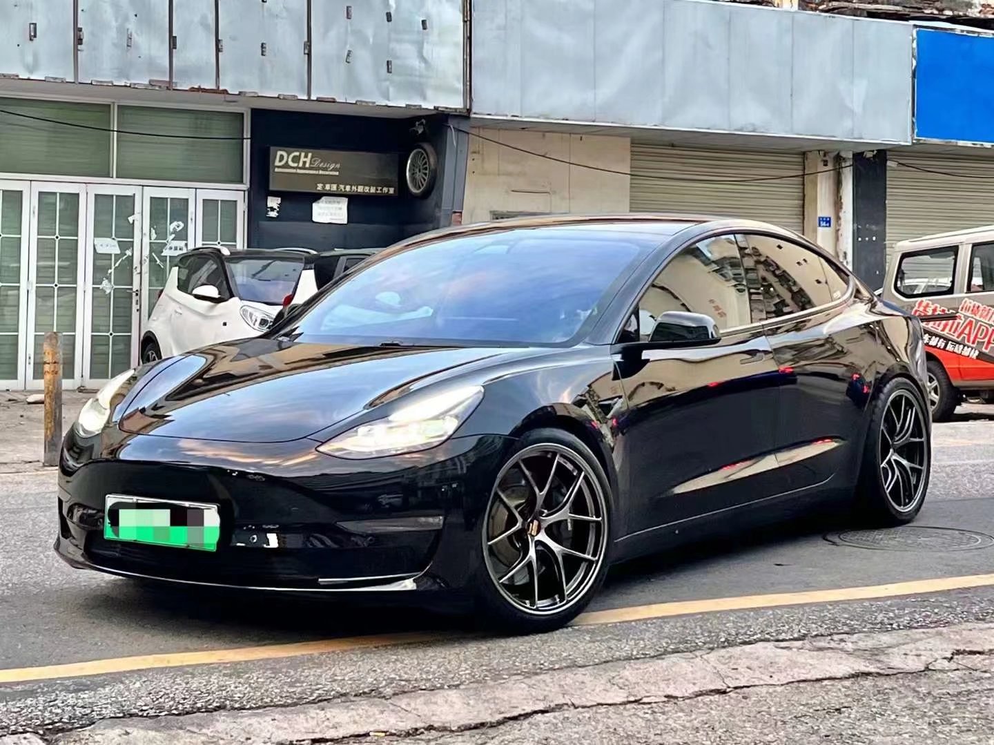 特斯拉 Model 3換日本BBS RID 20寸科吉?jiǎng)悠胶?霍夫曼平衡塊