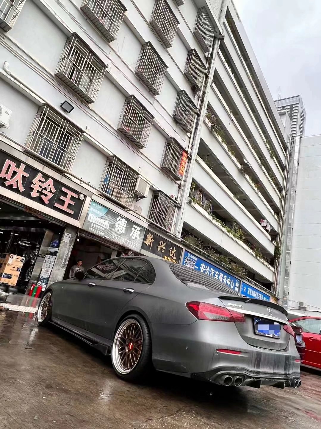 奔馳E53換BBS LM 20寸MBZ 古銅完工