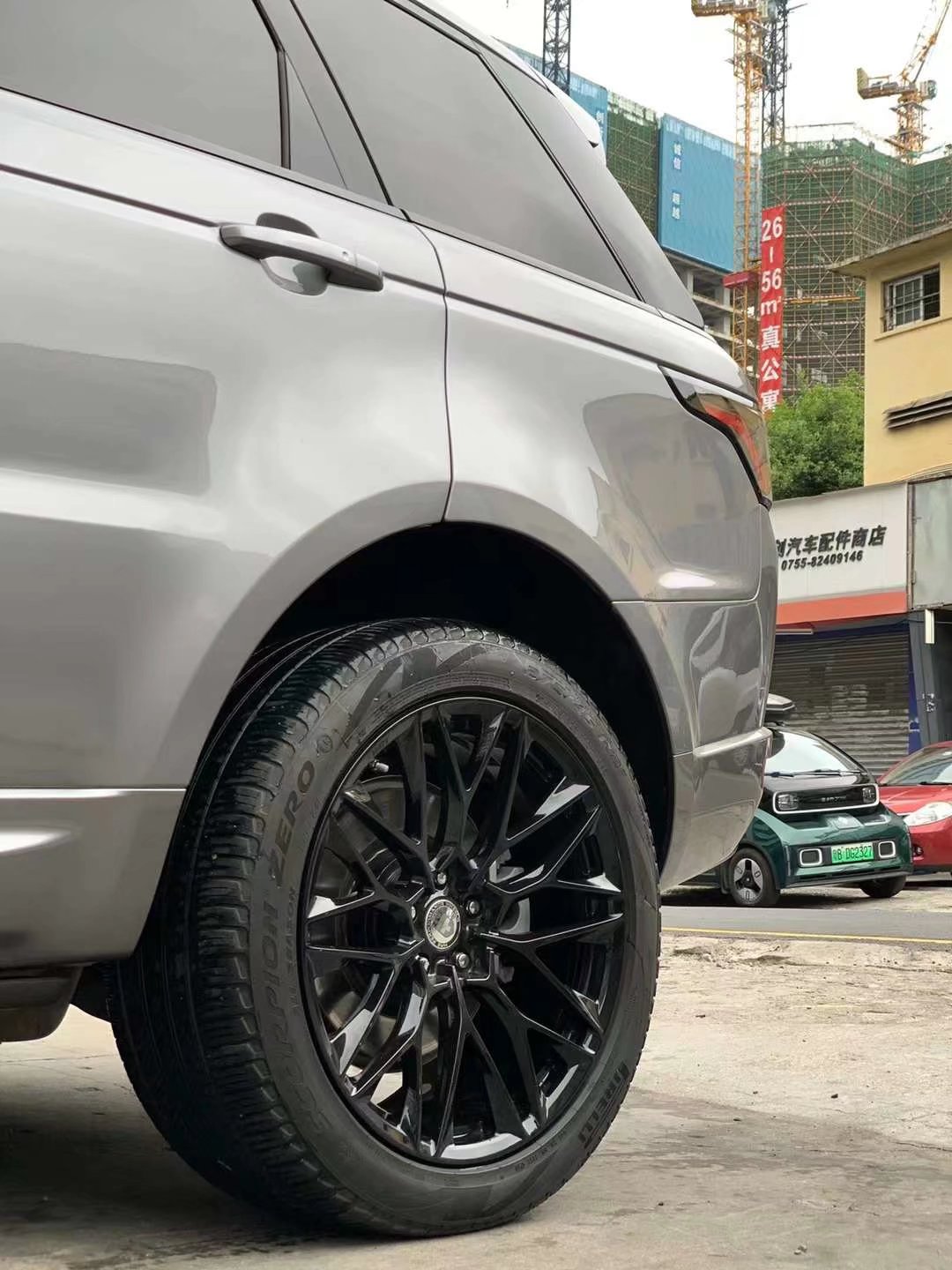 路虎攬運(yùn)，TLFW 定制鍛造 21寸 搭配科吉?jiǎng)悠胶? aid=